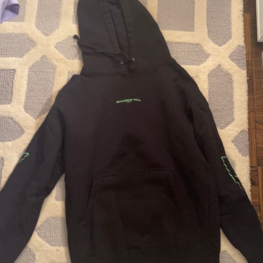 Shadow hill sweatshirt, size S